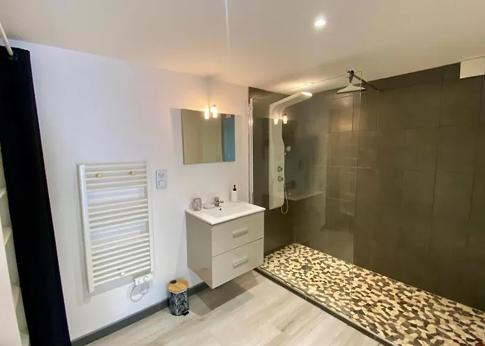 De Pech De Monfabes * ヴィルヌーヴ・シュル・ロット